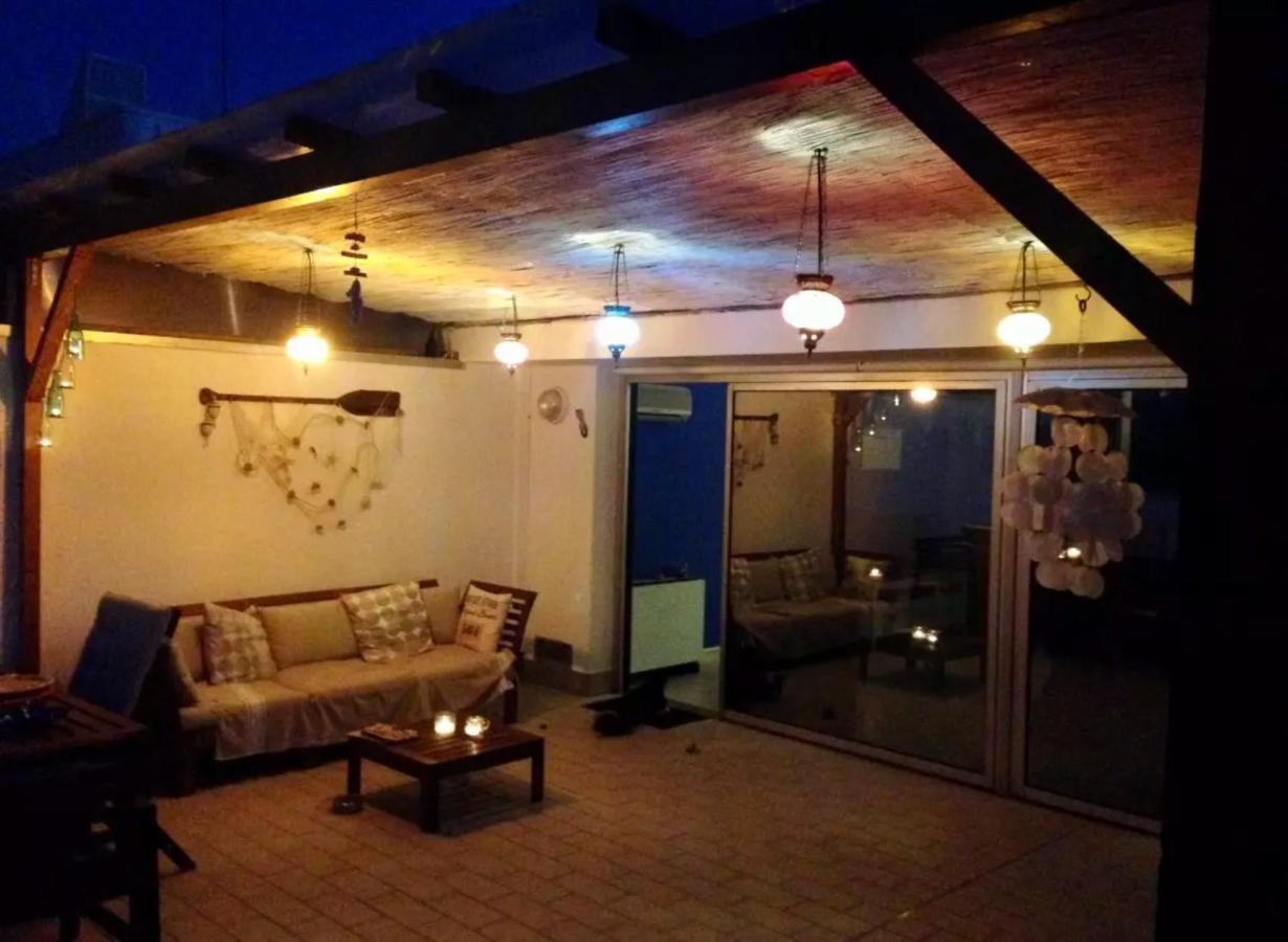 Апартаменты Attico Con Terrazza A Виареджо Экстерьер фото